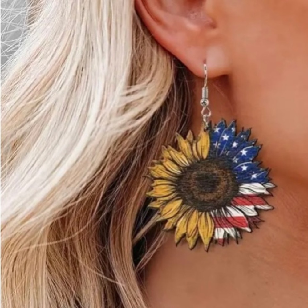 4th of July Earrings- sunflower